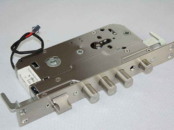 马尔康24小时上门开锁公司