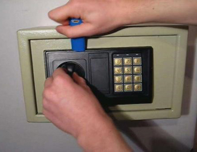 马尔康24小时上门开锁公司