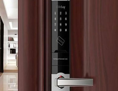 马尔康24小时上门开锁公司